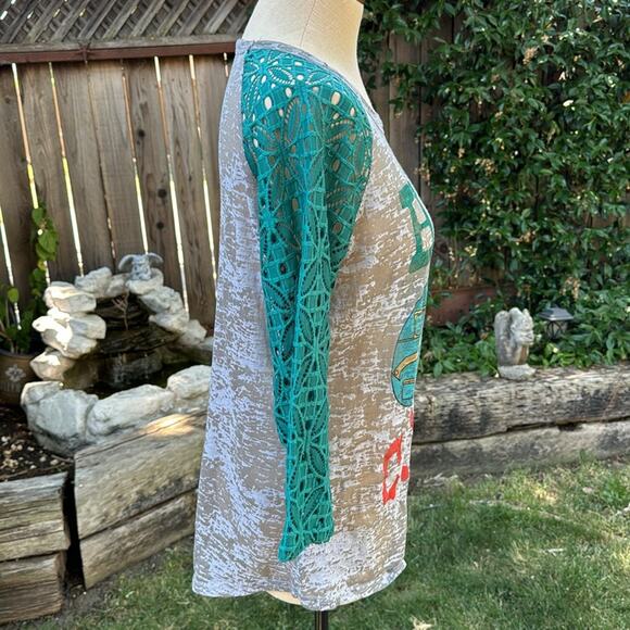 Southern Grace Happy Camper Lace Sleeved Shirt Teal Green/Gray Burnout Large - Picture 4 of 13